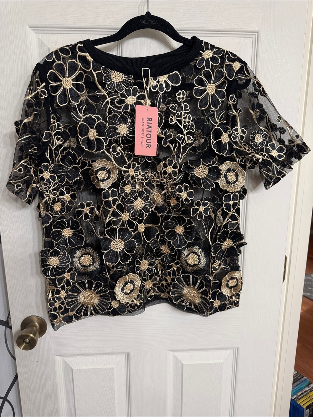 Riatour Black Floral Embroidered Short Sleeve Top Black & Gold Large